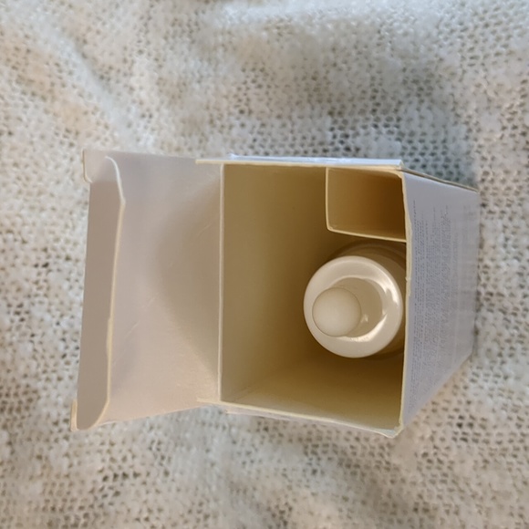 BALANCE ME Tri-molecular Hyaluronic Serum, 30ml/1.01fl oz - Picture 9 of 9